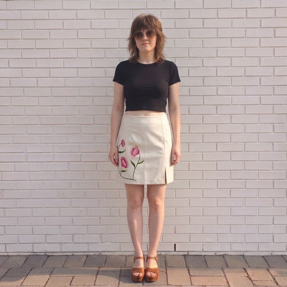 Cowaburga Floral Painted Faux Leather Mini Skirt Womens Small Cream Artsy Vegan